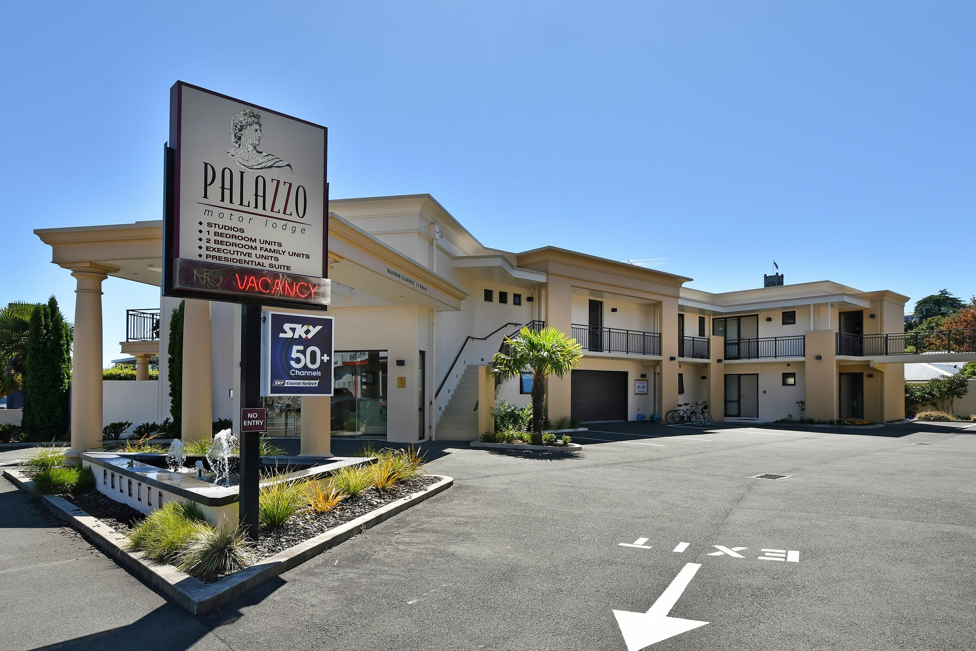 Palazzo Motor Lodge Nelson Exterior foto Palazzo Versace, 2015